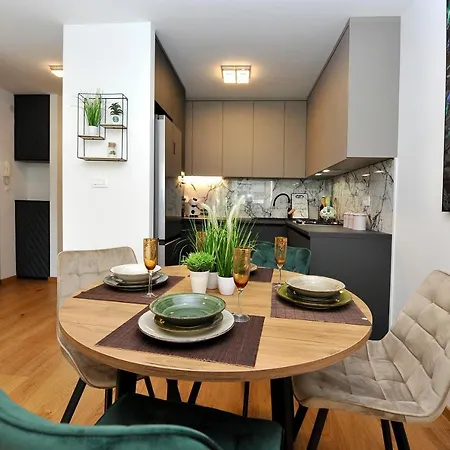 Apartament Carruba *